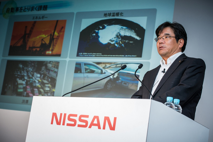 日産自動車の坂本秀行副社長（写真）によれば、SOFCスタックを搭載する実験車両は2016年夏にも公開される。