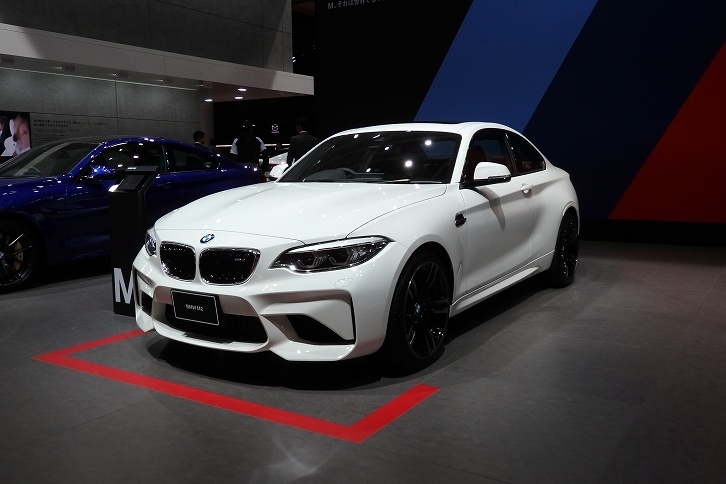 BMW M2クーペ