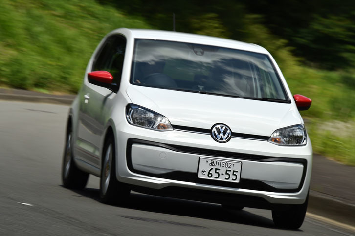 コンパクトカー「up! with beats」の全幅は1650mm。トレッドは、前1415mm、後ろ1410mmとなっている。