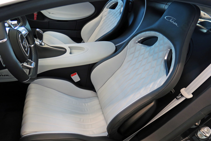 ブガッティ・シロン（シート）