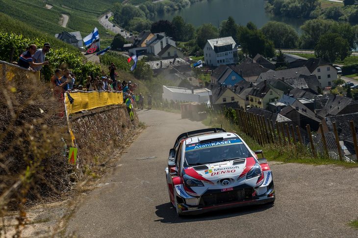 ブドウ畑が広がる、モーゼル川沿いの丘陵地帯を縫うように設定されたステージ。こうしたステージでは、ターマックとはいえ荒れた路面が多い。