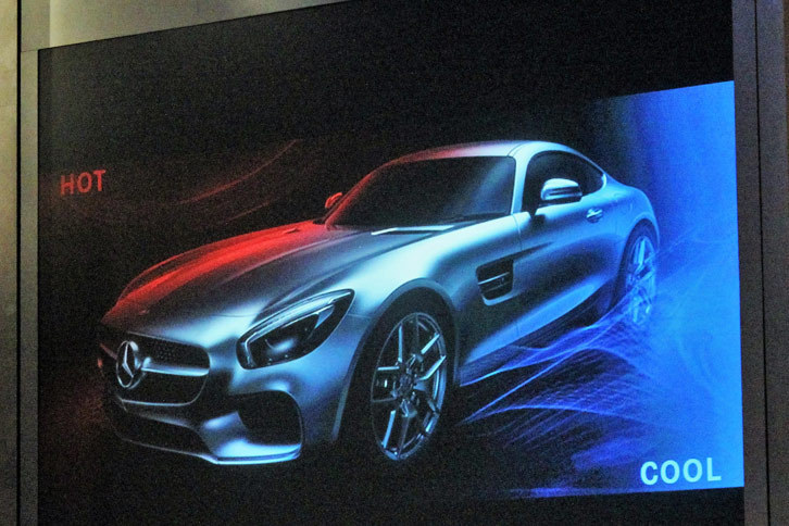 発表会では「HOT」と「COOL」など、相反するテーマの両立が「モダンラグジュアリー」のキーとして語られた。