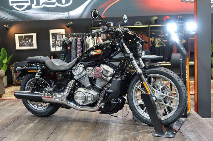 ハーレーダビッドソン・ナイトスター スペシャル