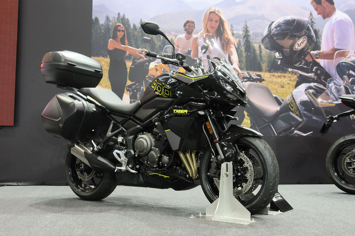 トライアンフ・タイガースポーツ800