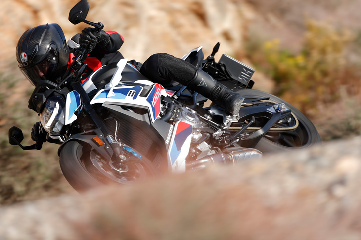 BMW M1000R