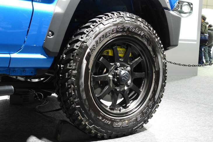 トヨタ自動車の会長である豊田章男氏の「スズキ・ジムニー」。