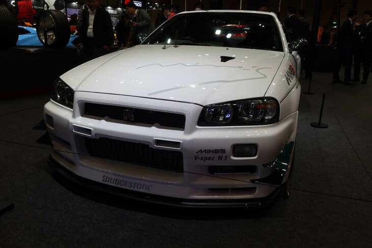 日産スカイラインGT-R（BNR34型）