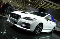 2013年の東京モーターショーでお披露目された「レヴォーグ」。発売は翌年の6月に持ち越された。