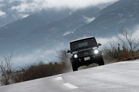 動力性能については、0-100km/h加速が7.4秒、最高速度が199km/hと公称されている（欧州仕様）。