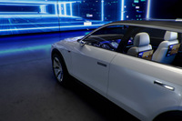 新たに自動運転用半導体事業に参入したクアルコム。「CES 2022」ではSoC「Snapdragon Ride Platform」が実現するであろう、自動運転を含めたさまざまな移動体験が紹介された。