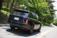 今回の試乗では270kmあまりを走破して、23.5リッターの軽油を消費。満タン法で11.4km/リッターと、フルサイズのSUVとしては望外の燃費を記録した。