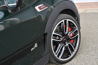 第1回：世界一クルマ好きといわれる国の最新モデル輸入車チョイ乗りリポート～個性派ぞろいのイギリス編～の画像