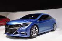 「ホンダ・コンセプトB」
    