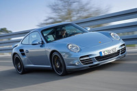 「911ターボS」
