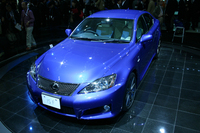 すでに766万円という価格も発表されているレクサス「IS F」。