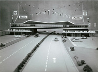 カンタガッロSAの跨線橋式食堂は1961年の開館。これは設計時の模型。（アウトグリル社の歴史資料から）