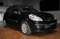 欧州COTY受賞車、新型「ルノー・ルーテシア」は3月発売の画像