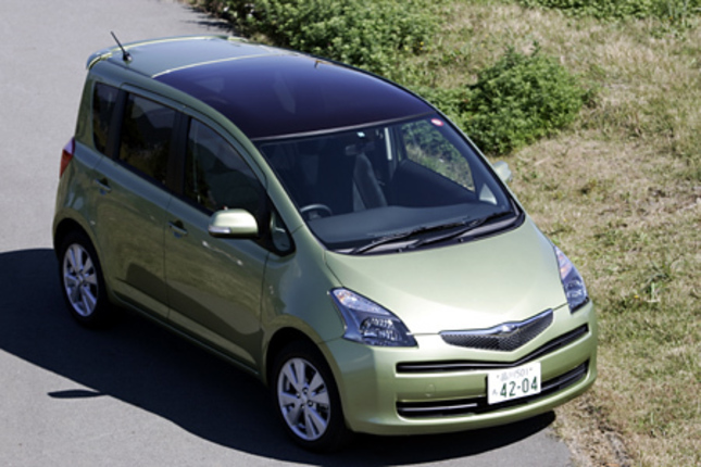 【スペック】全長×全幅×全高＝3955×1695×1640mm／ホイールベース＝2550mm／車重＝1180kg／駆動方式＝FF／1.5リッター直4DOHC16バルブ（110ps/6000rpm、14.4kgm/4400rpm）／価格＝178万5000円（テスト車＝226万9050円）（A）