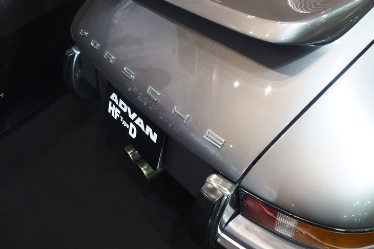 ポルシェ911／横浜ゴム