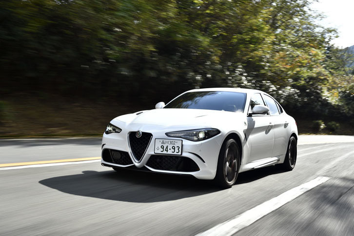 アルファ・ロメオ・ジュリア クアドリフォリオ