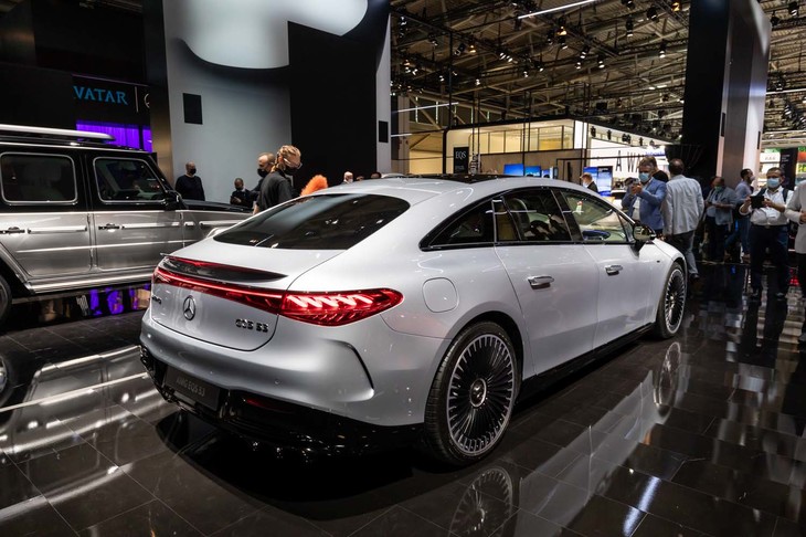 メルセデスAMG EQS53 4MATIC＋