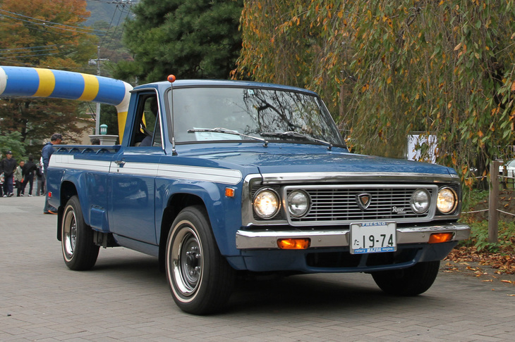 1974年「マツダ・ロータリーピックアップ」。13B型ロータリーエンジンを搭載した輸出専用車。