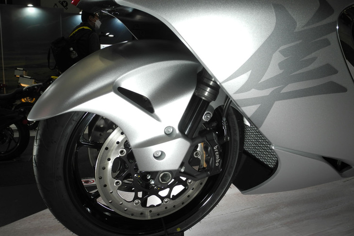 スズキ・ハヤブサ