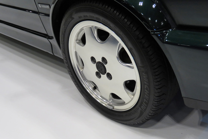 フォルクスワーゲン・ゴルフ カブリオレ クラシックライン（1993年）／スピニングガレージ