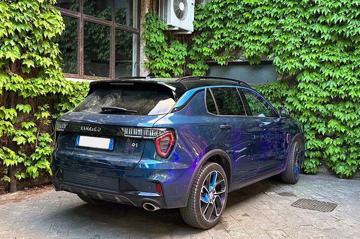 2023年4月、ミラノ・トルトーナ地区で撮影。