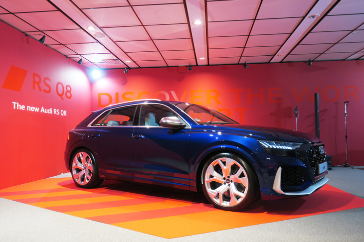 アウディRS Q8（エクステリア）