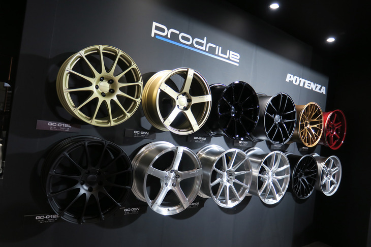 ブリヂストンの出展ブースの様子。