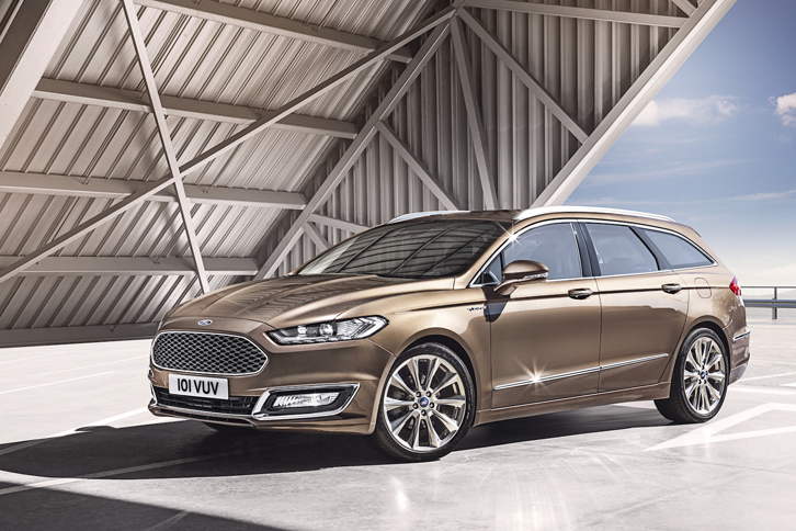 フォードは近年、新しいプレミアムラインとして「ヴィニャーレ」というサブブランドを展開している。写真のモデルは、「フォード・モンデオ ヴィニャーレ」。