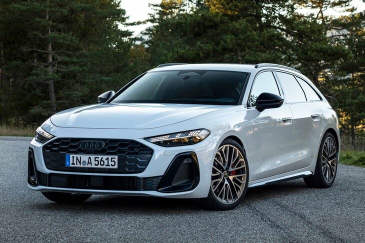 2024年7月に発表、同年10月に世界初公開された新型「アウディA5」。写真はステーションワゴンの「A5アバント」。