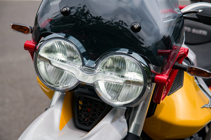 モト・グッツィV85 TT