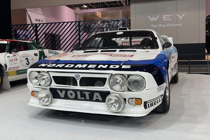 ランチア・ラリー037