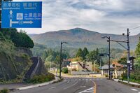 福島を出たら国道115号を南西へ下り、安達太良山のすそ野をかすめて裏磐梯方面へ。