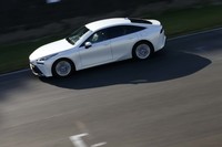 トヨタ・ミライG“エグゼクティブパッケージ”プロトタイプ