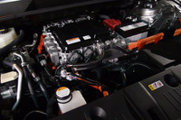 今回試乗した「bZ4X」はFWDモデル。最高出力204PSのモーターがフロントに1基搭載される。一充電あたりの航続距離（WLTCモード）は559kmで、普通充電および急速充電に対応する。