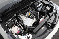 116psの最高出力と185Nmの最大トルクを発生する1.2リッター直4直噴ターボエンジン。