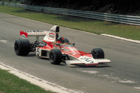 1974年のF1で活躍した「マクラーレンM23」。マクラーレンに初のコンストラクターズタイトルをもたらした同車のエンジンもDFVだった。