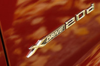 今や幅広い車種に設定されるBMWのディーゼルモデル。車種によって「20d」や「320d」「523d」とグレード名は異なるが、「X5 xDrive35d」以外は全車同じ2リッター直4ディーゼルターボを積む。