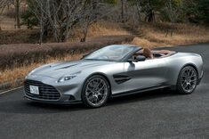 圧巻のV12エンジンでオープンエアを満喫。「アストンマーティン・ヴァンキッシュ ヴォランテ」の走りを試す。