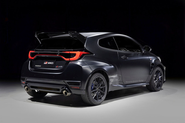 トヨタが限定車「GRヤリス Sébastien Ogier 9x World Champion Edition
