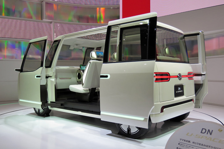 ダイハツDN U-スペース（エクステリア）