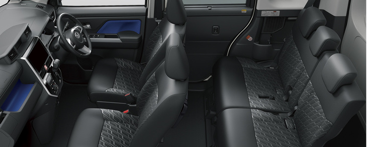 「トール カスタムG“リミテッドII SAIII”」のインテリア。