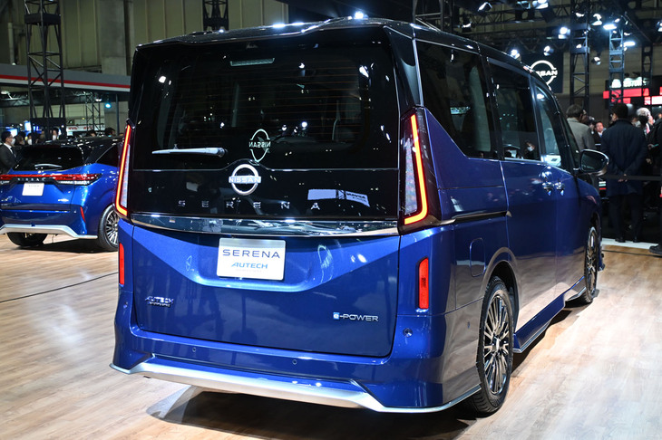 日産セレナAUTECHスポーツスペック