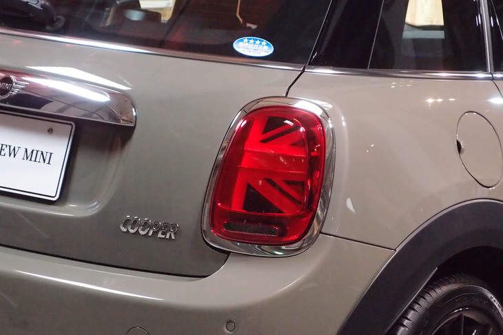 MINIクーパー 5ドア（リアコンビランプ）