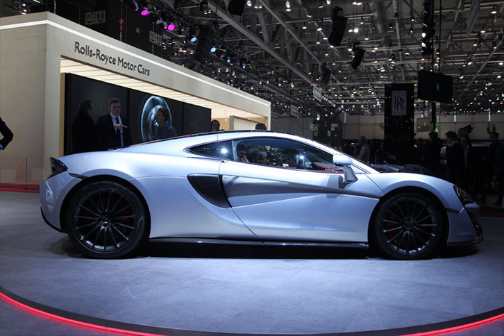 マクラーレン570GT