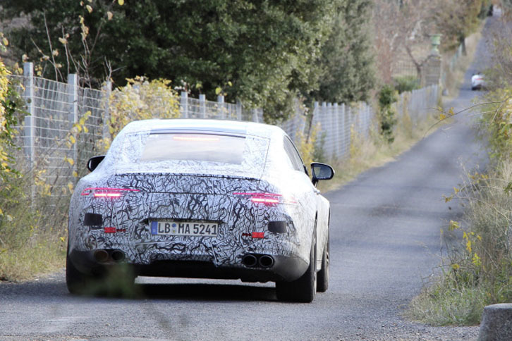 メルセデスAMG GT 4ドアモデル