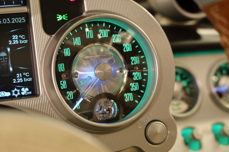 パガーニ・ウトピア ロードスター（スピードメーター）